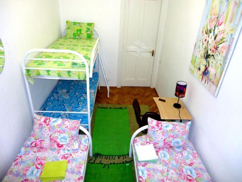 Hostel Kreshatik Kiev Oda fotoğraf