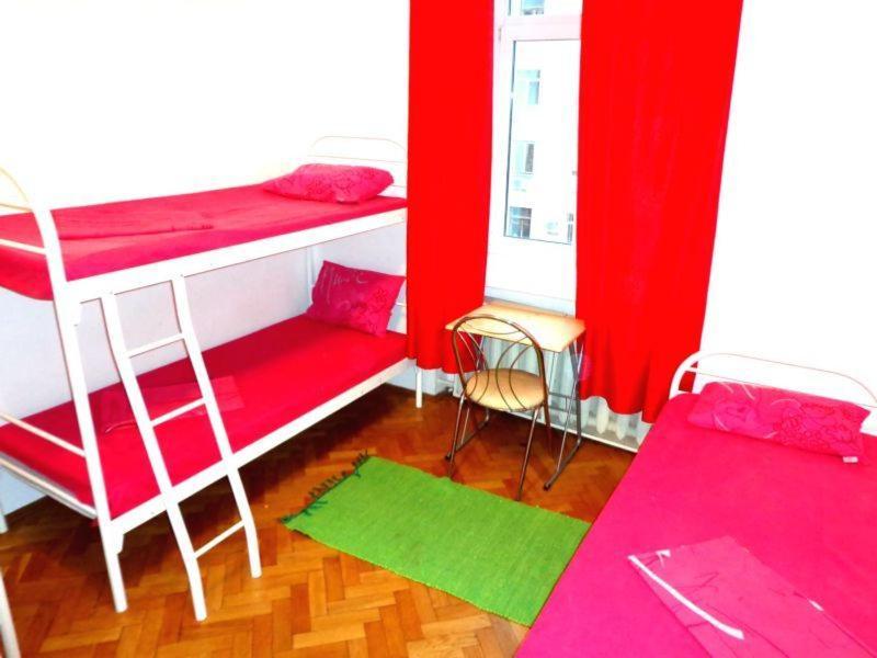 Hostel Kreshatik Kiev Oda fotoğraf