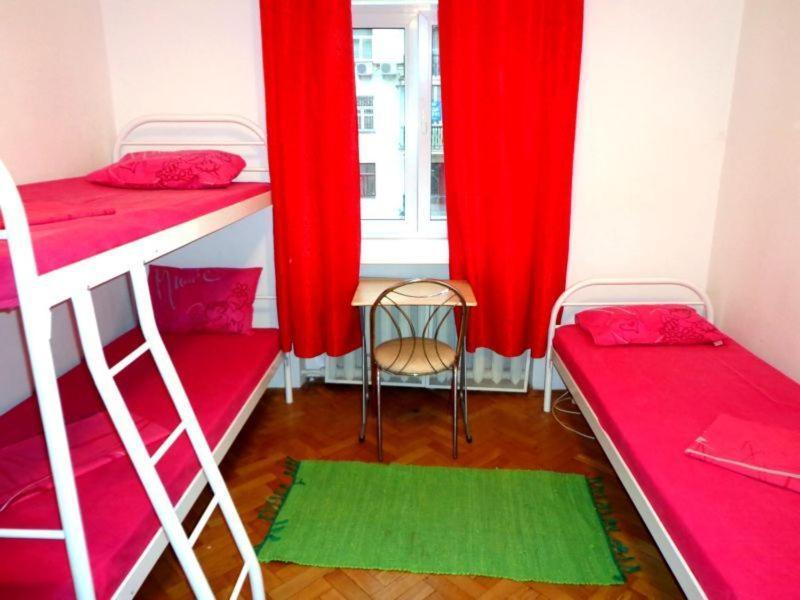 Hostel Kreshatik Kiev Oda fotoğraf